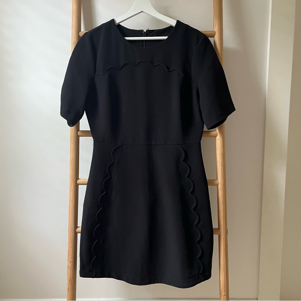 Top shop tall Scallop detail dress